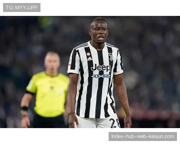 摩纳哥中场扎卡里亚攻防兼备 半程2球2助攻成中场枢纽